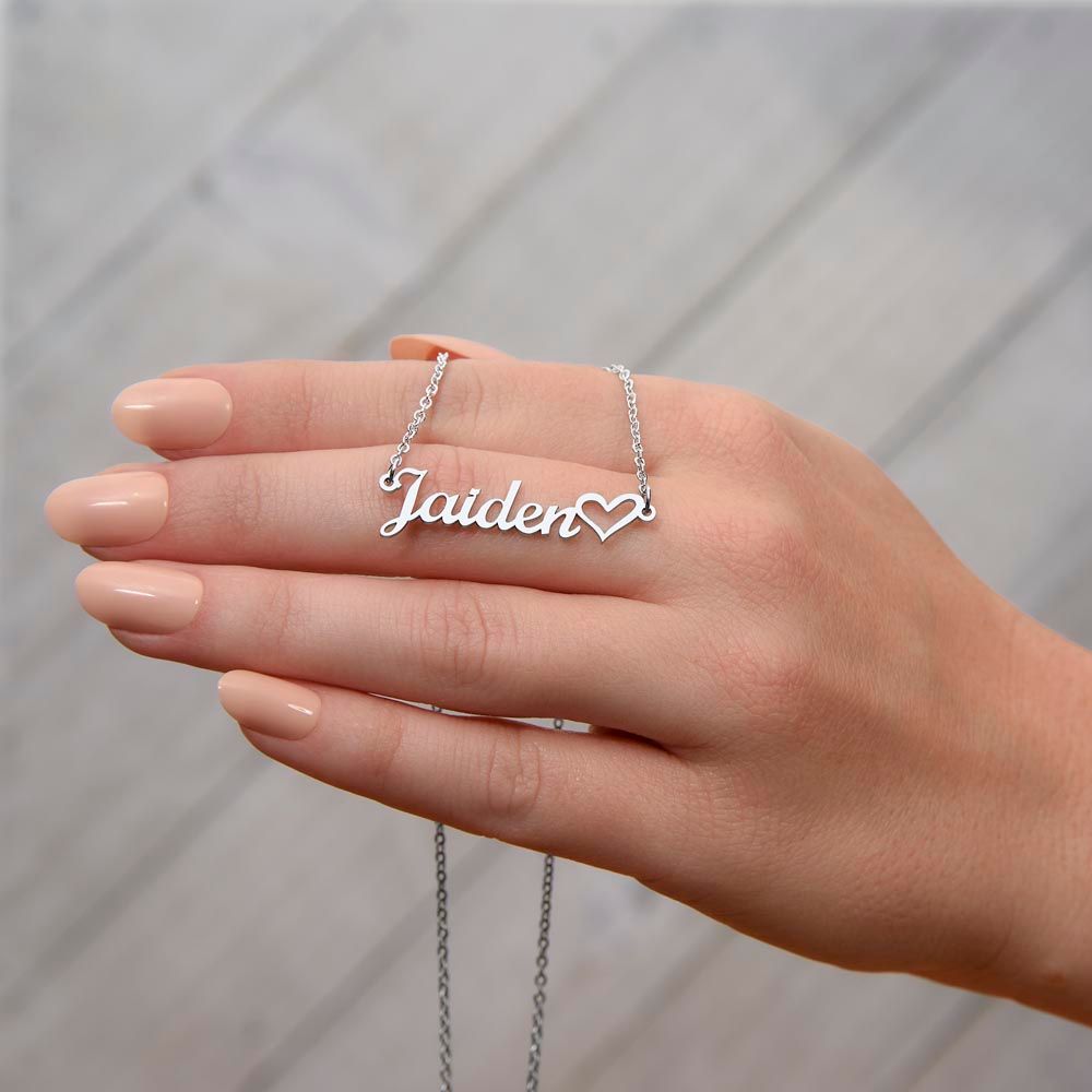 Personalized Heart Name Necklaces - The Shoppers Outlet